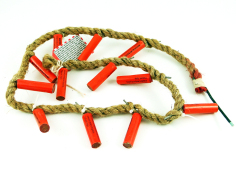 Odstraszacz hukowy na zwierzynę Huker XP001 sznur 6 godzin komplet 12 sztuk 