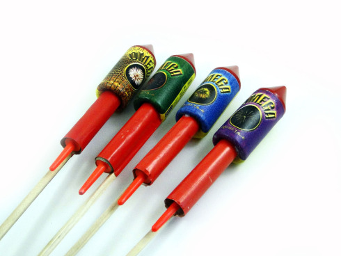 Rakiety Omega komplet 12 sztuk 